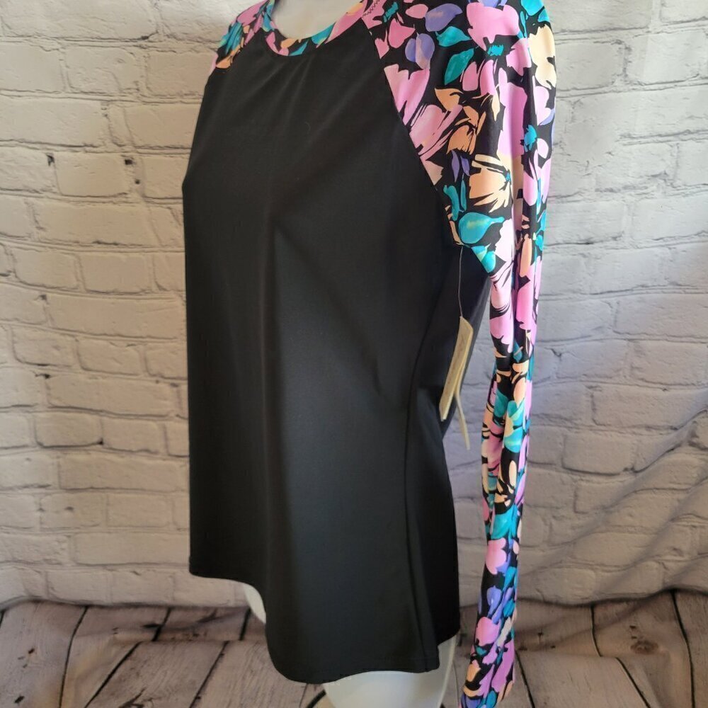 Raisins Salt + Soul Back Zip Rashguard Swim Top - Picture 3 of 6